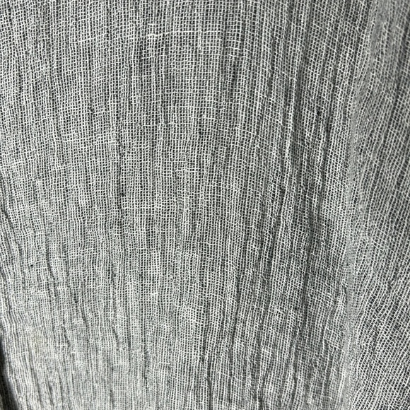 TAHARI 100% Linen Gray Gauzy Button Down Top Size Medium - Picture 15 of 16
